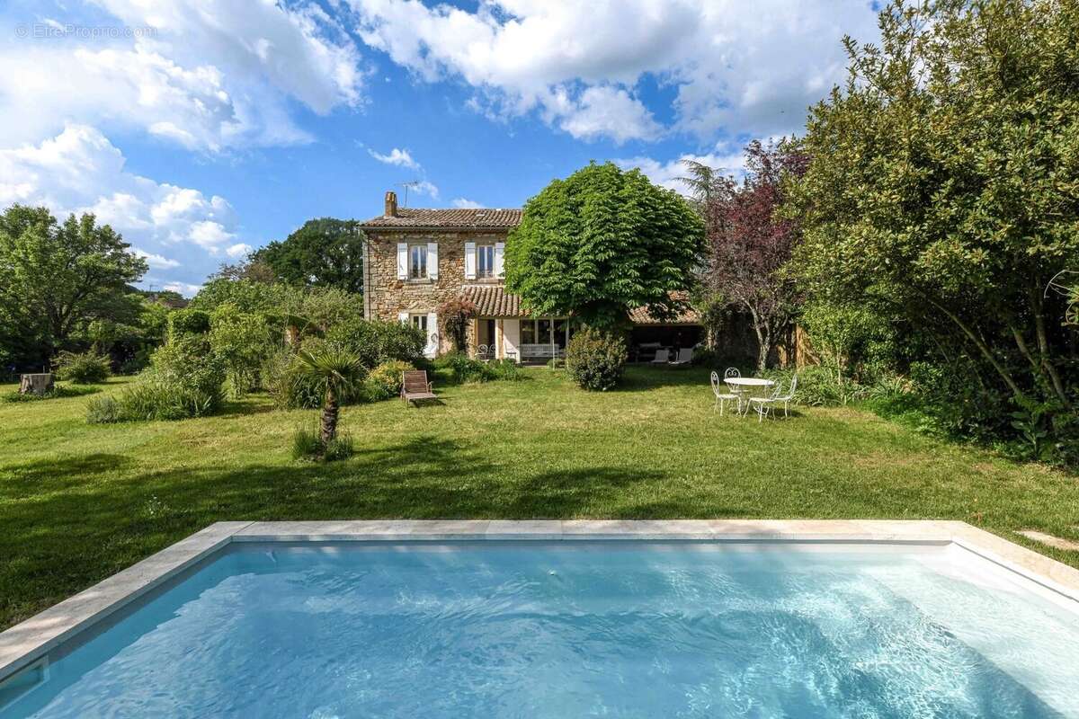 Maison à UZES