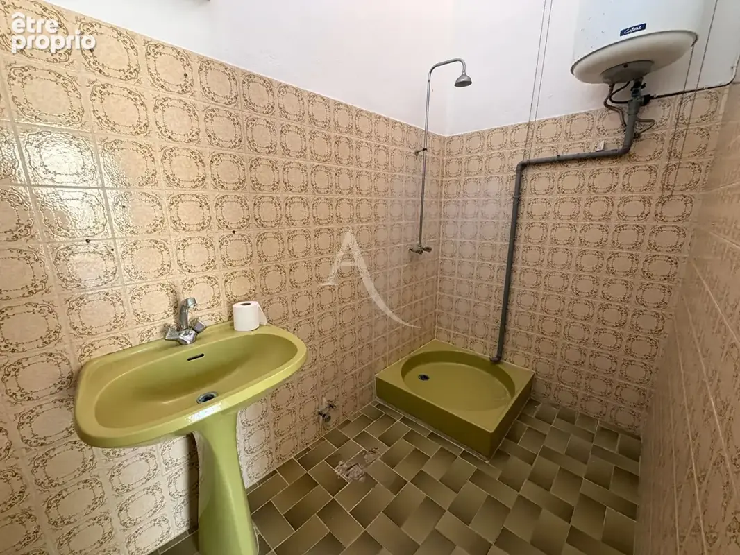 Maison à fort potentiel + 4 studios locatifs - photo 8