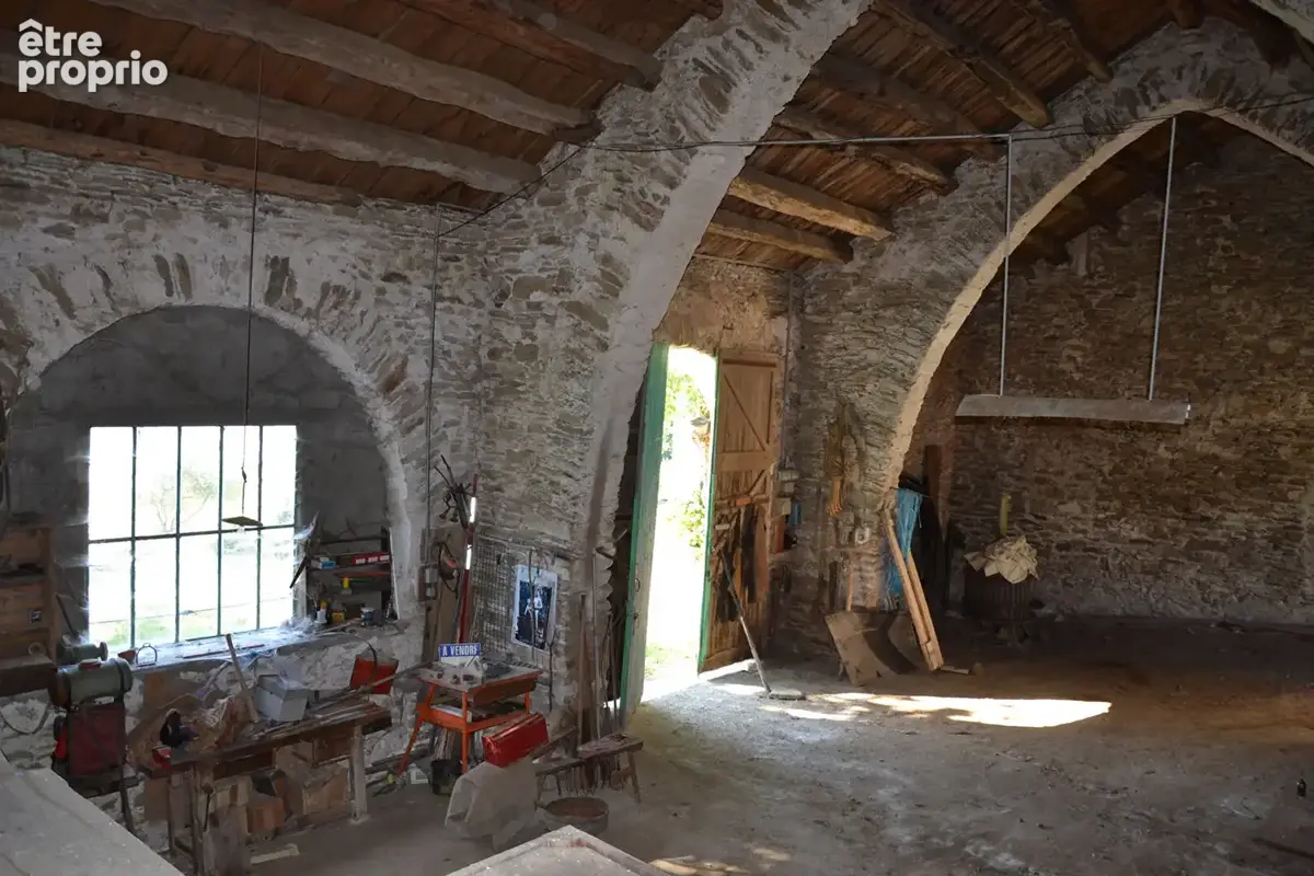 Courniou parc du haut Languedoc bâtisse ancienne de 200m² avec terrain de 510 m² - photo 14