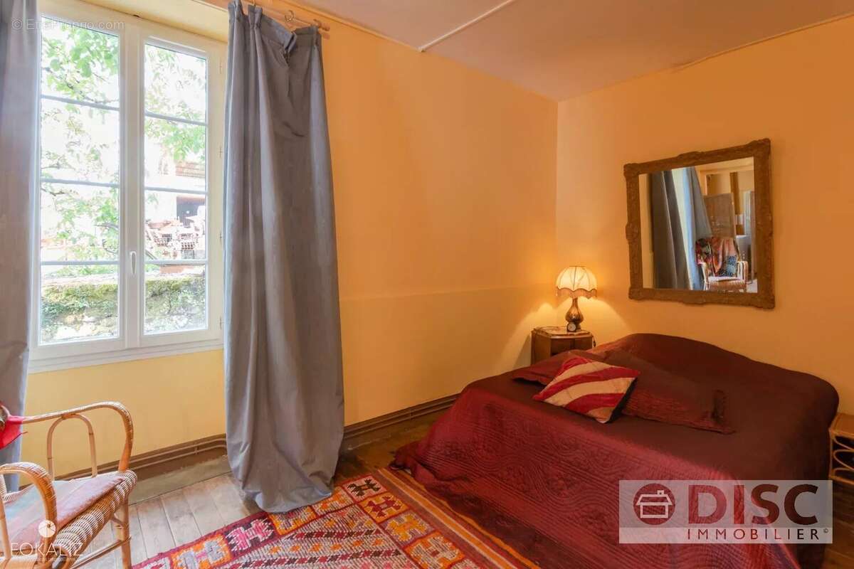 Belle et spacieuse maison de Maitre. - photo 10