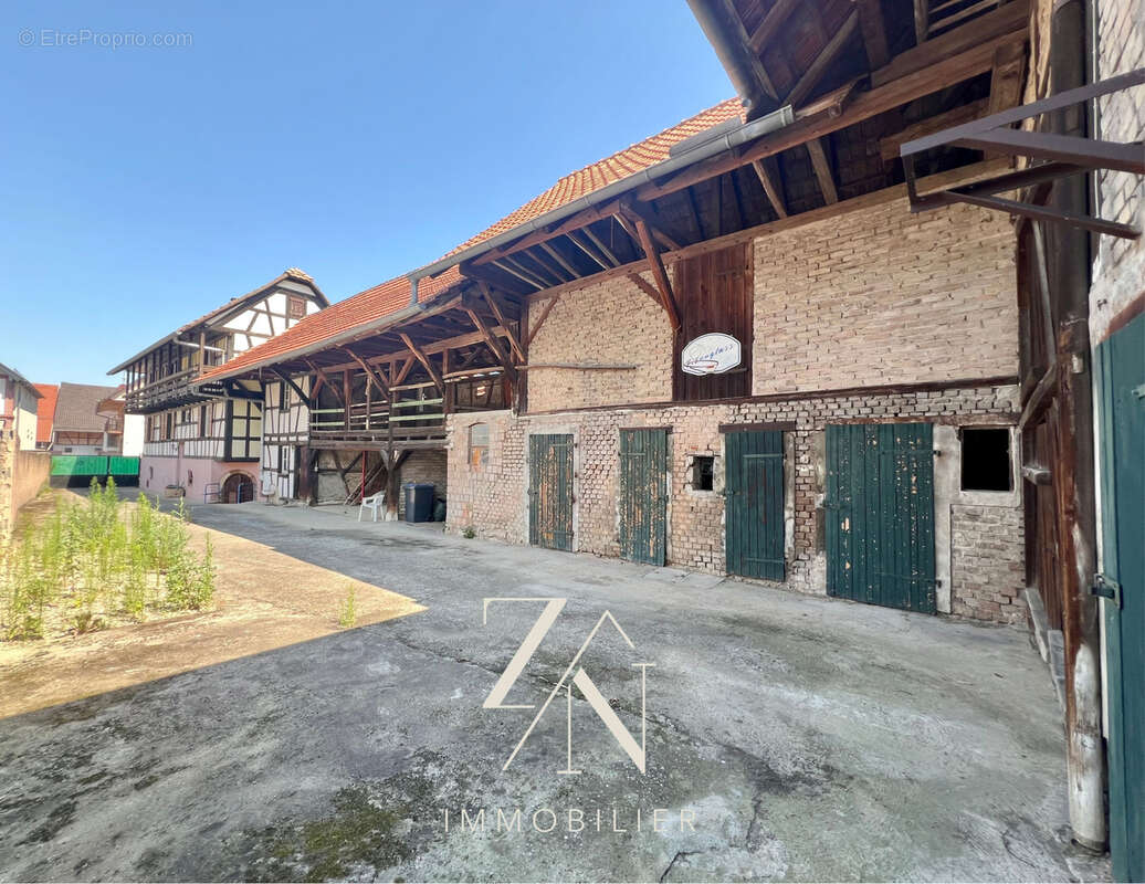 Maison 4 pièces de 121 m2 - photo 2