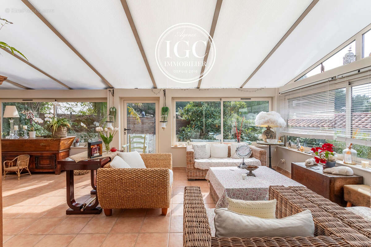 Maison à CARRY-LE-ROUET