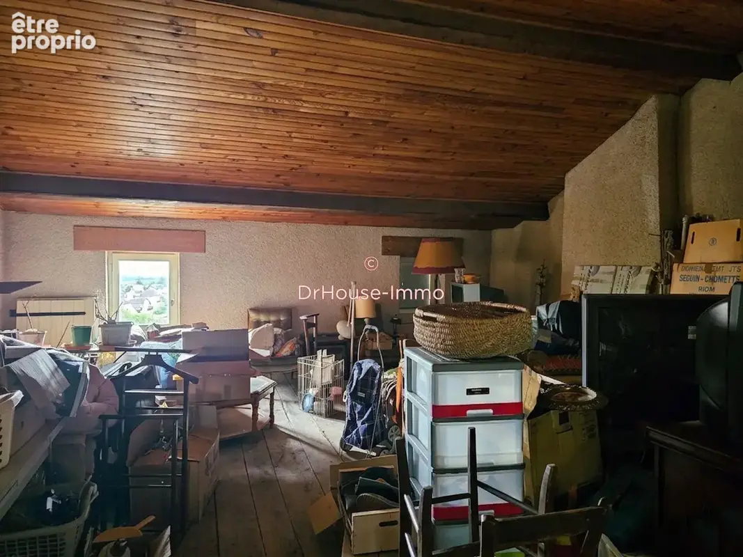 Maison 97 m² à Menetrol  - photo 27