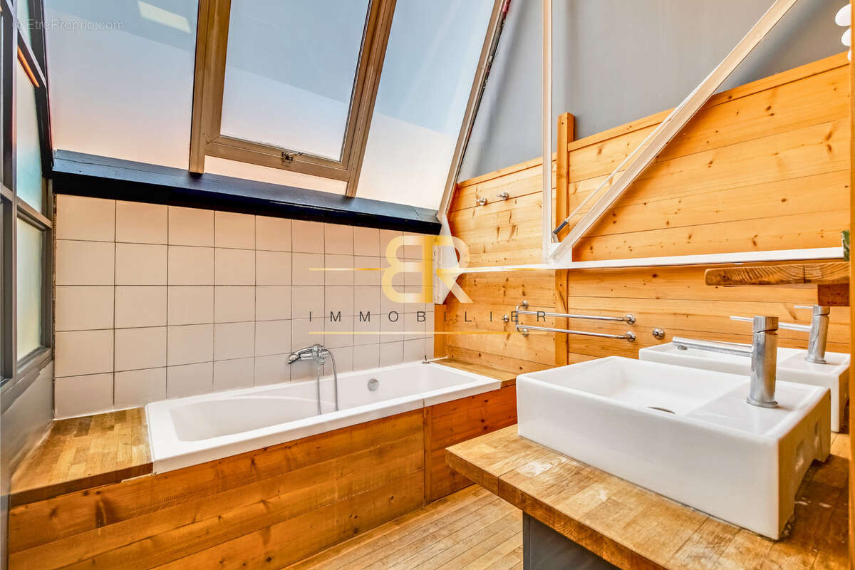 Loft d’exception   esprit maison sous les toits   acquisition sci & habitation - photo 14