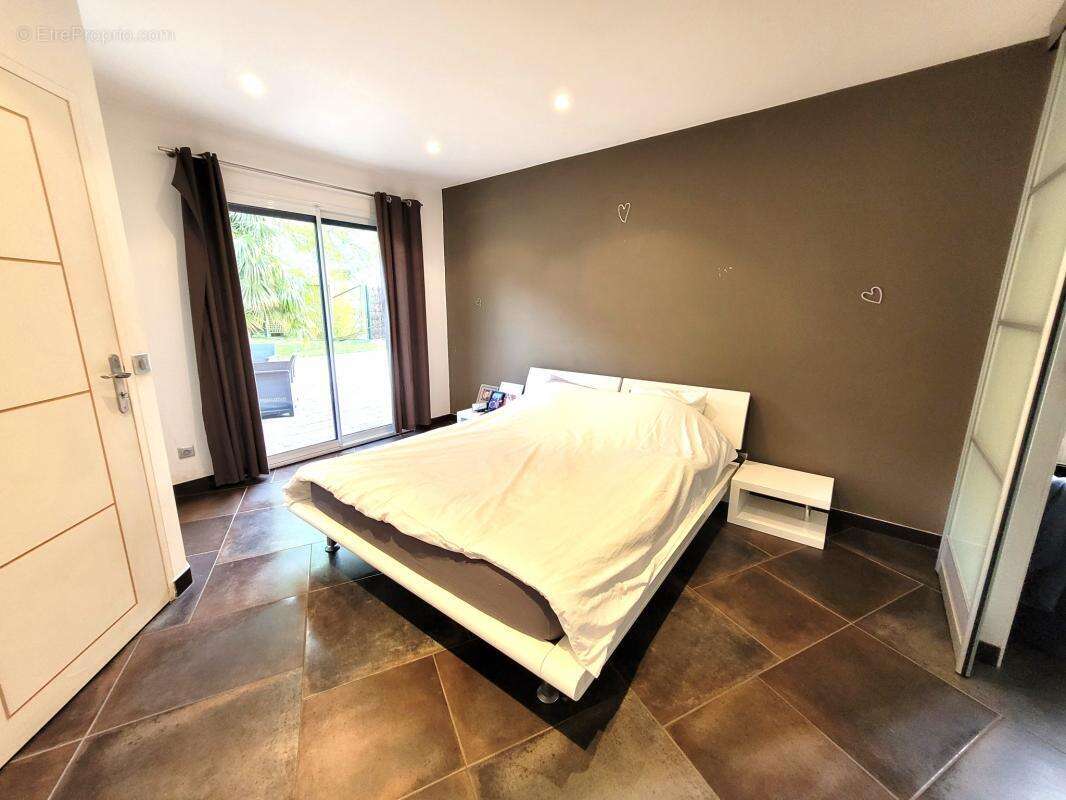 Maison à TREILLIERES