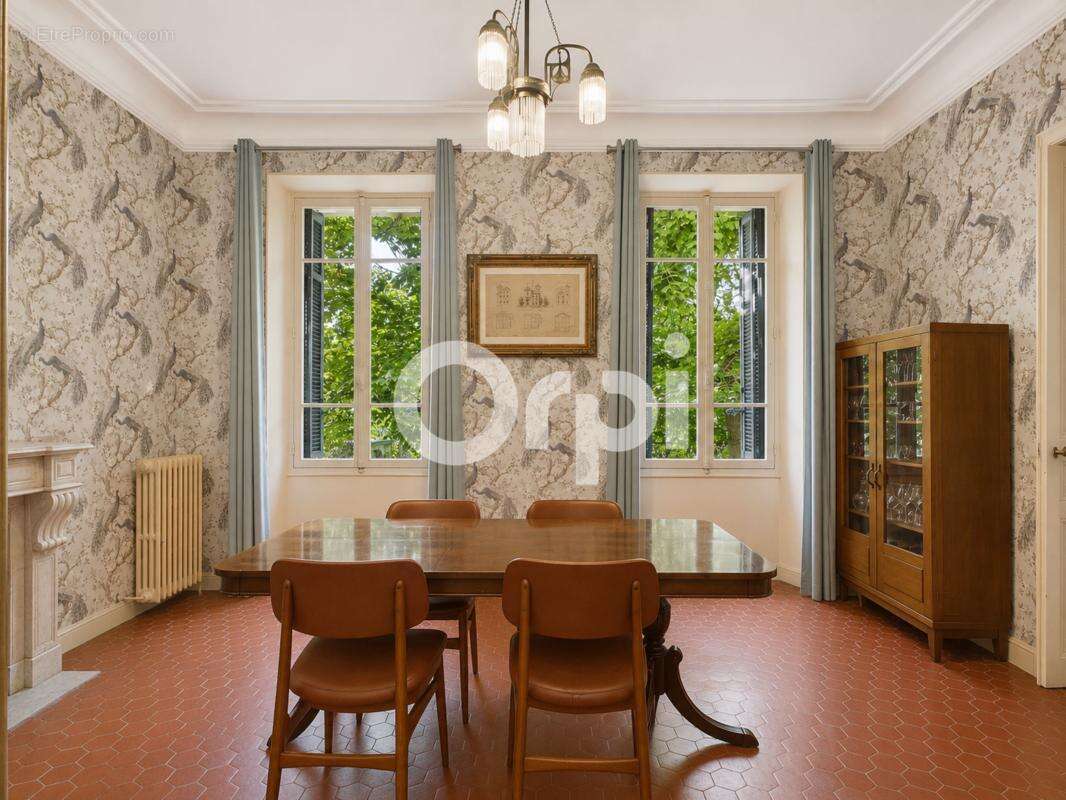 Grasse, maison de parfumeur sur 3 niveaux avec jardin et garage pour 7 à 8 voitures - photo 9