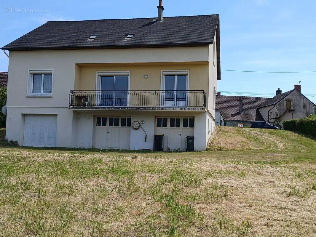 Maison à LA MACHINE