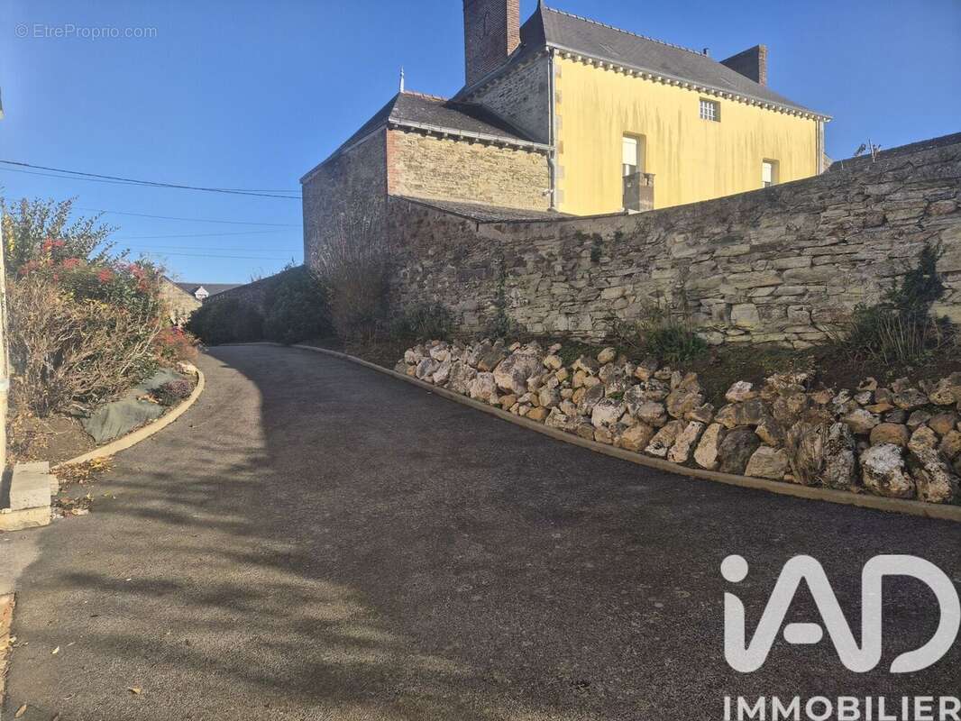 Photo 4 - Maison à LA GUERCHE-DE-BRETAGNE