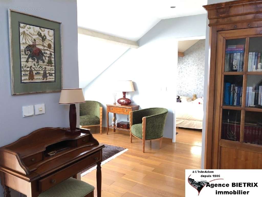 Appartement à L'ISLE-ADAM