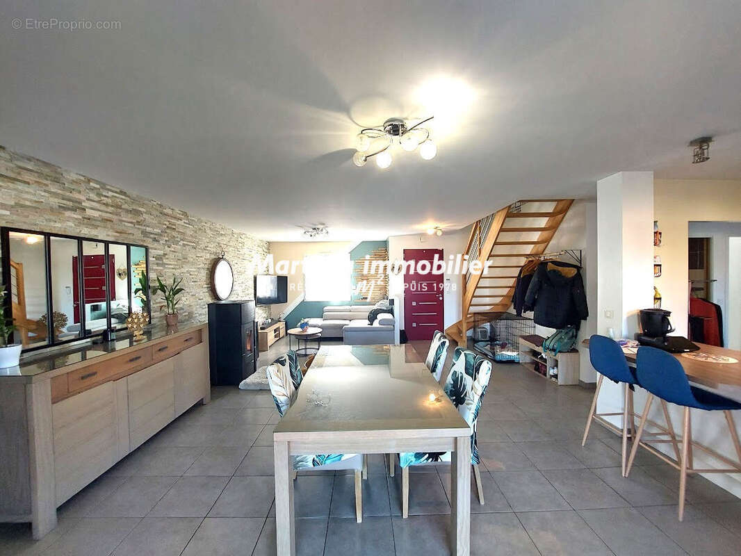 Maison à LA SUZE-SUR-SARTHE