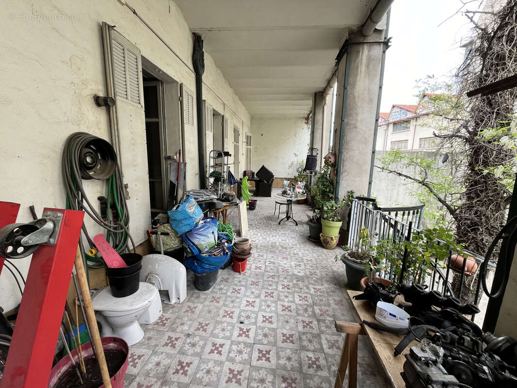 Appartement à MARSEILLE-15E