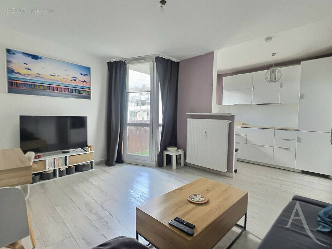 Appartement à THIAIS