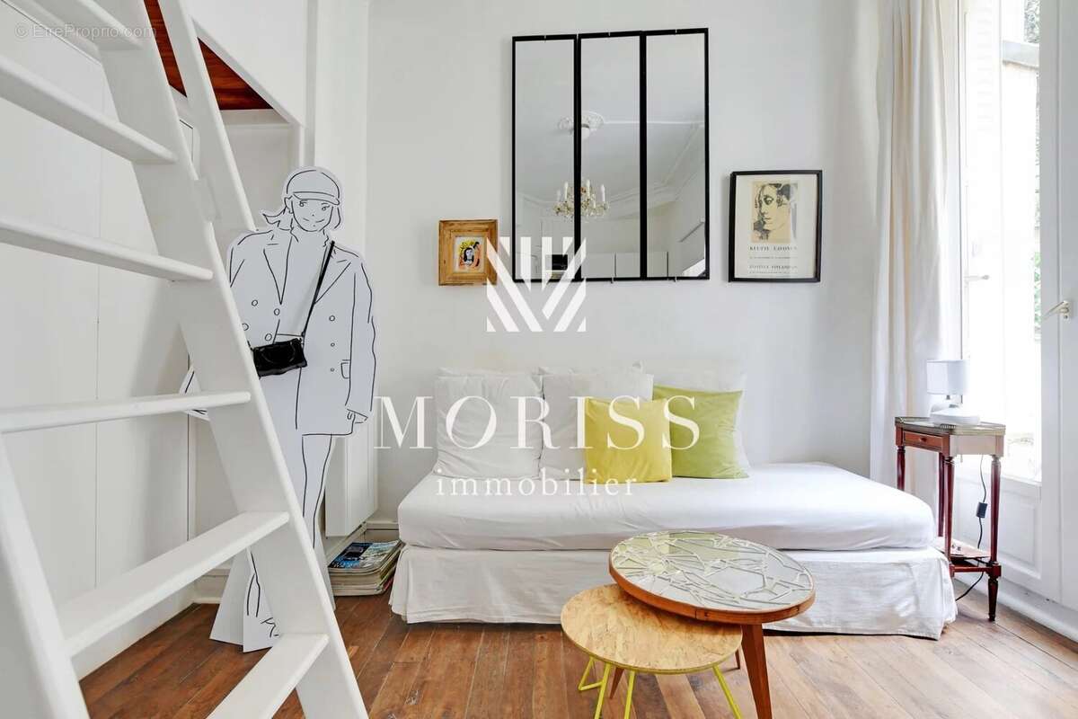 Appartement à PARIS-18E