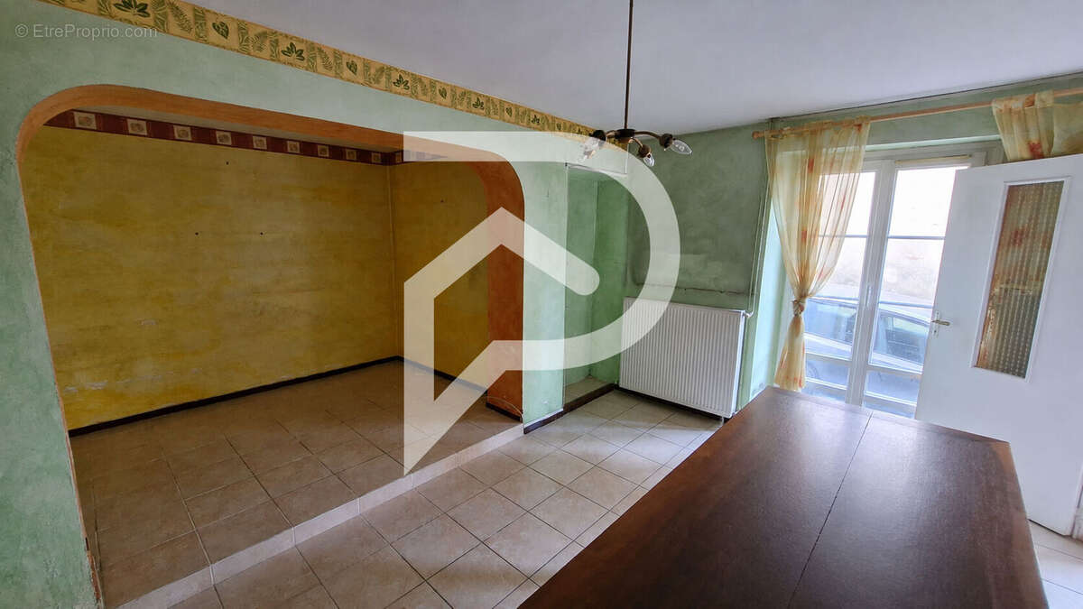 Maison de ville 4 pièces 82 m² avec garage centre ORTHEZ - photo 3