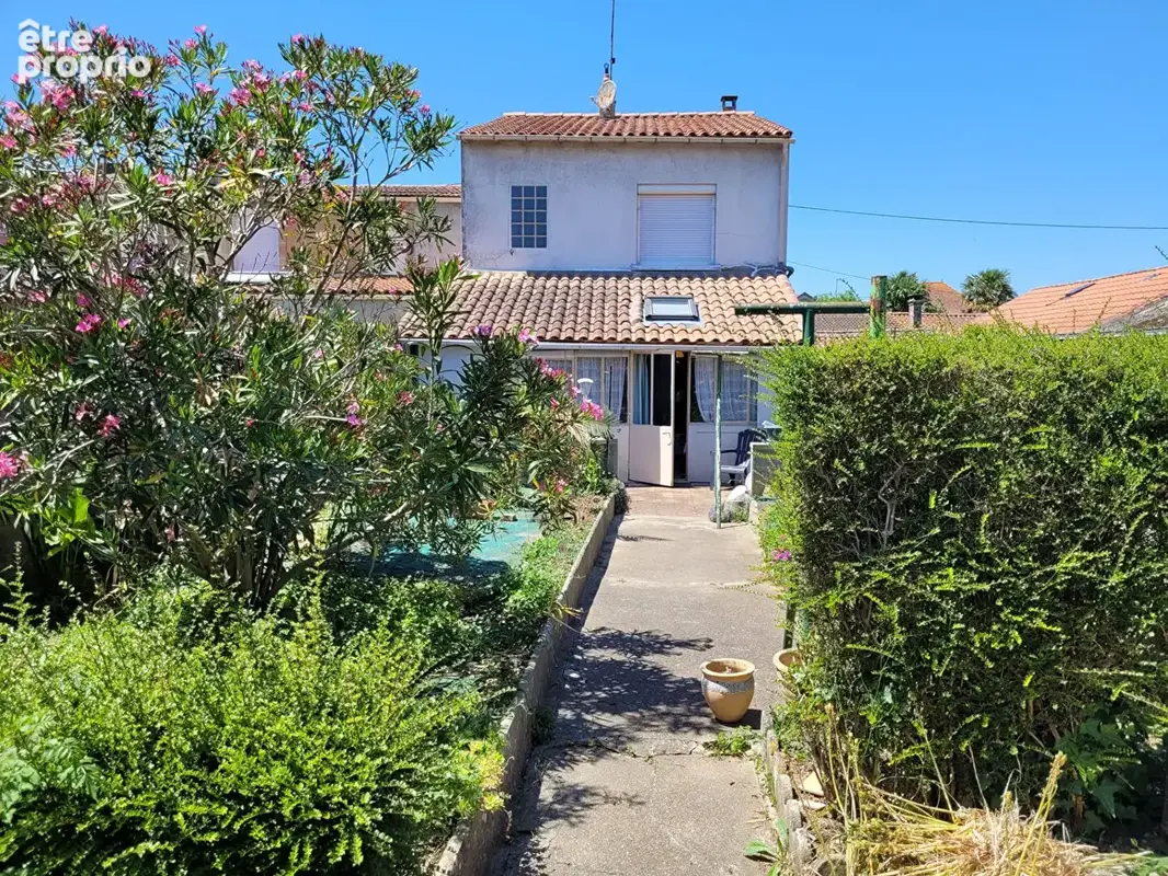 Maison à ROCHEFORT