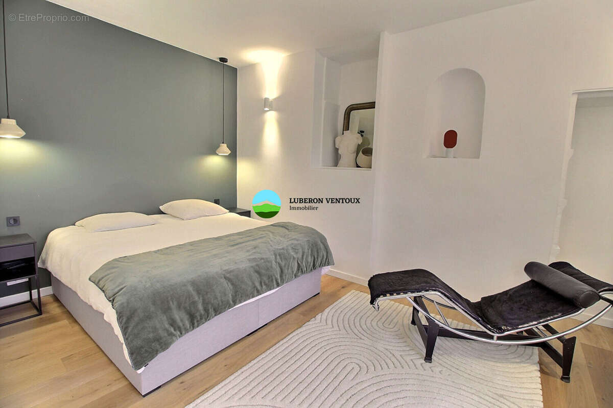 Maison à SAINT-PIERRE-DE-VASSOLS