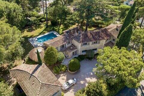 Maison à MOUGINS