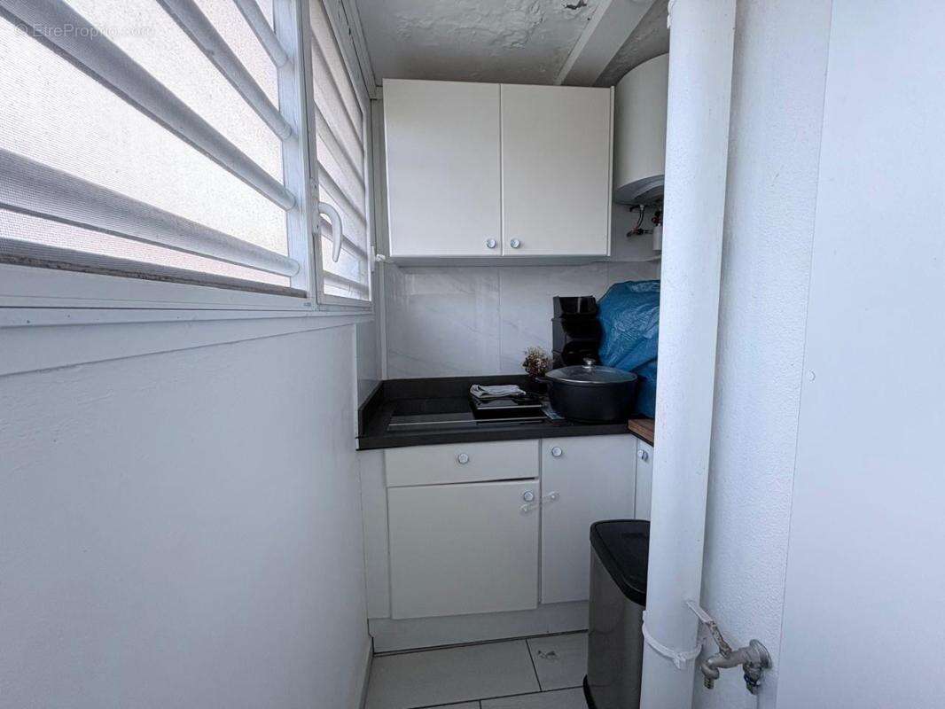 Appartement à LES ABYMES