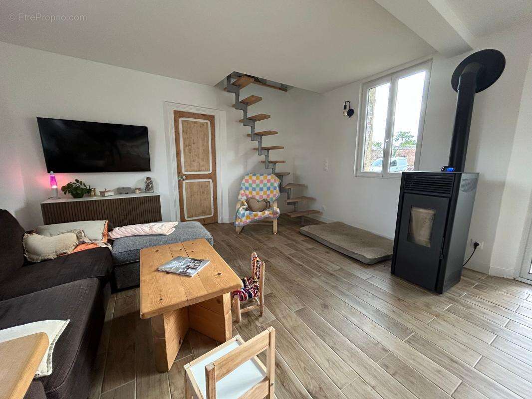 Maison à GODENVILLERS