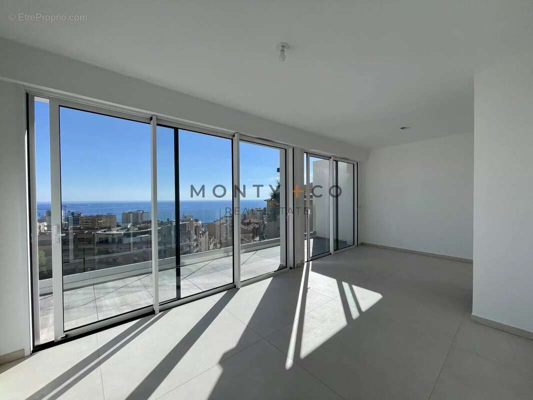 Appartement à BEAUSOLEIL