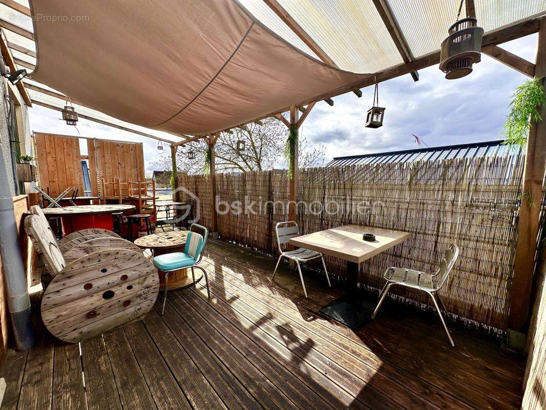 Commerce à LE TRAIT