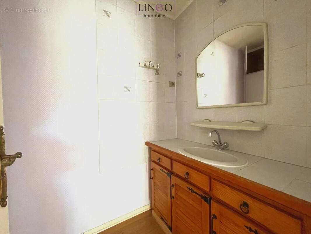 Appartement à ATHIS-MONS