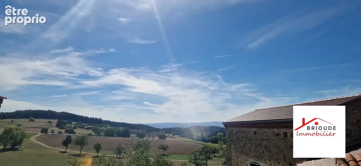 Maison avec dépendance et terrain - photo 8