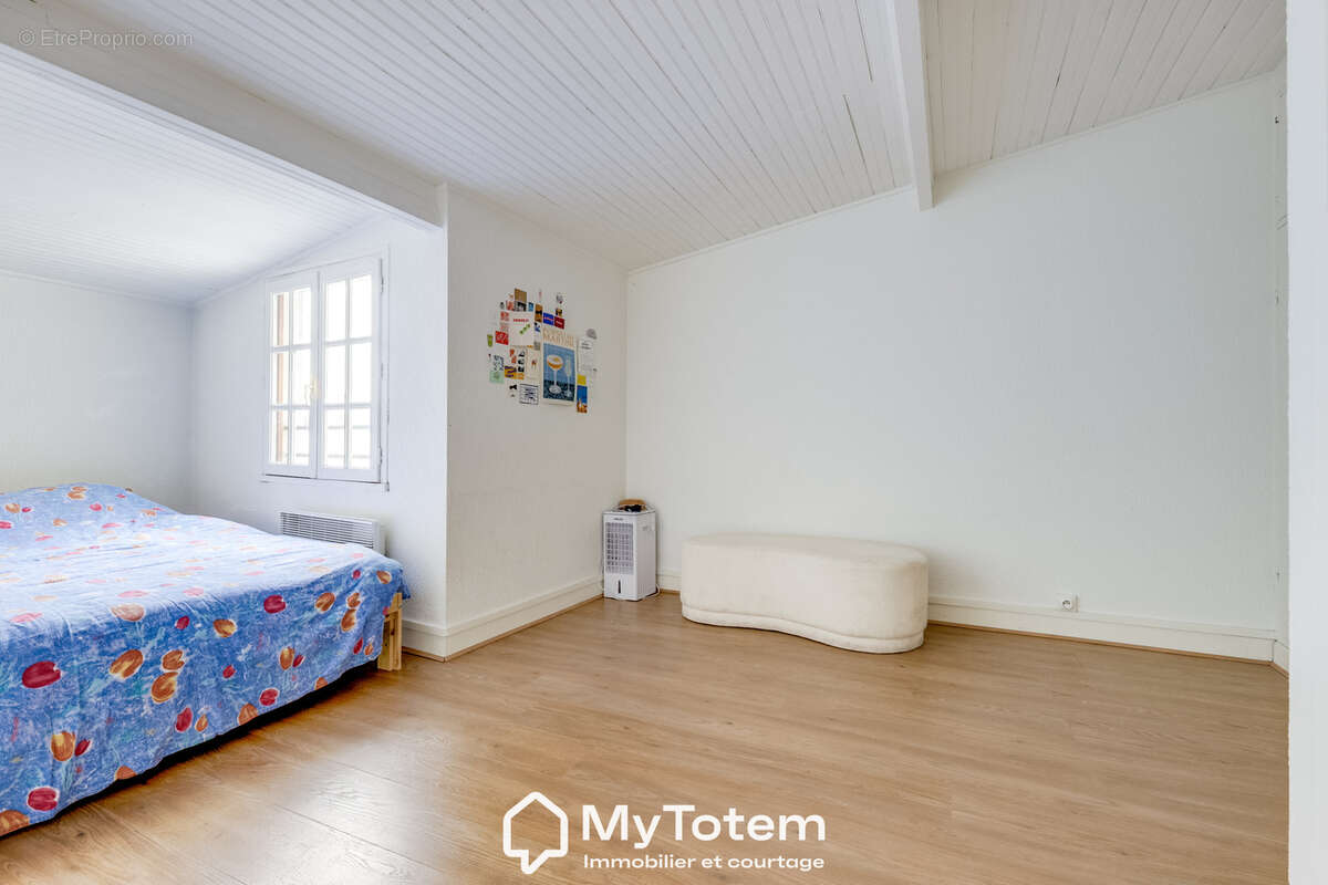 Duplex dans le centre de Boulogne-Billancourt Avenue Jean-Baptiste Clement - photo 4