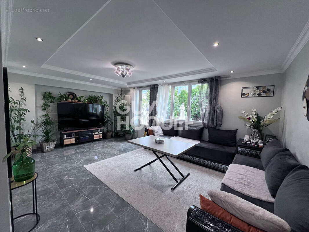 Maison à CLERMONT-FERRAND