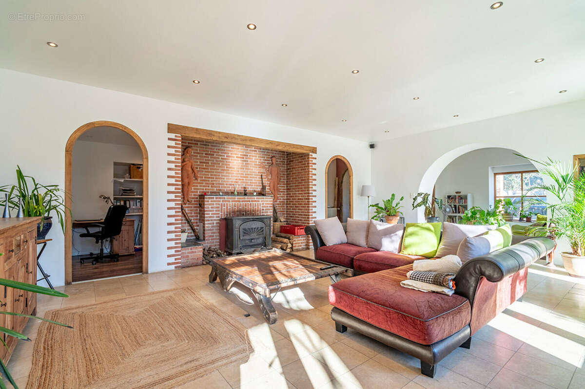 Maison à RIEUX-MINERVOIS