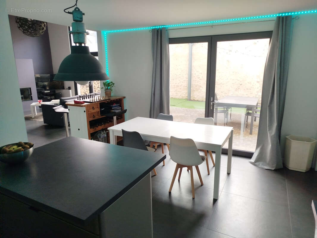 Maison à MEUNG-SUR-LOIRE