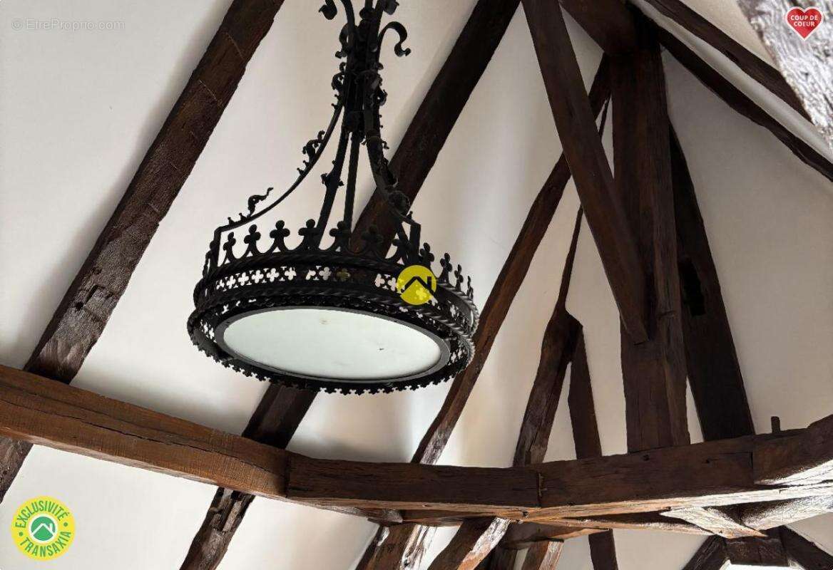 Maison à SAINTE-ALVERE