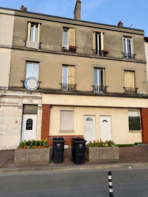 Appartement à LIVRY-GARGAN