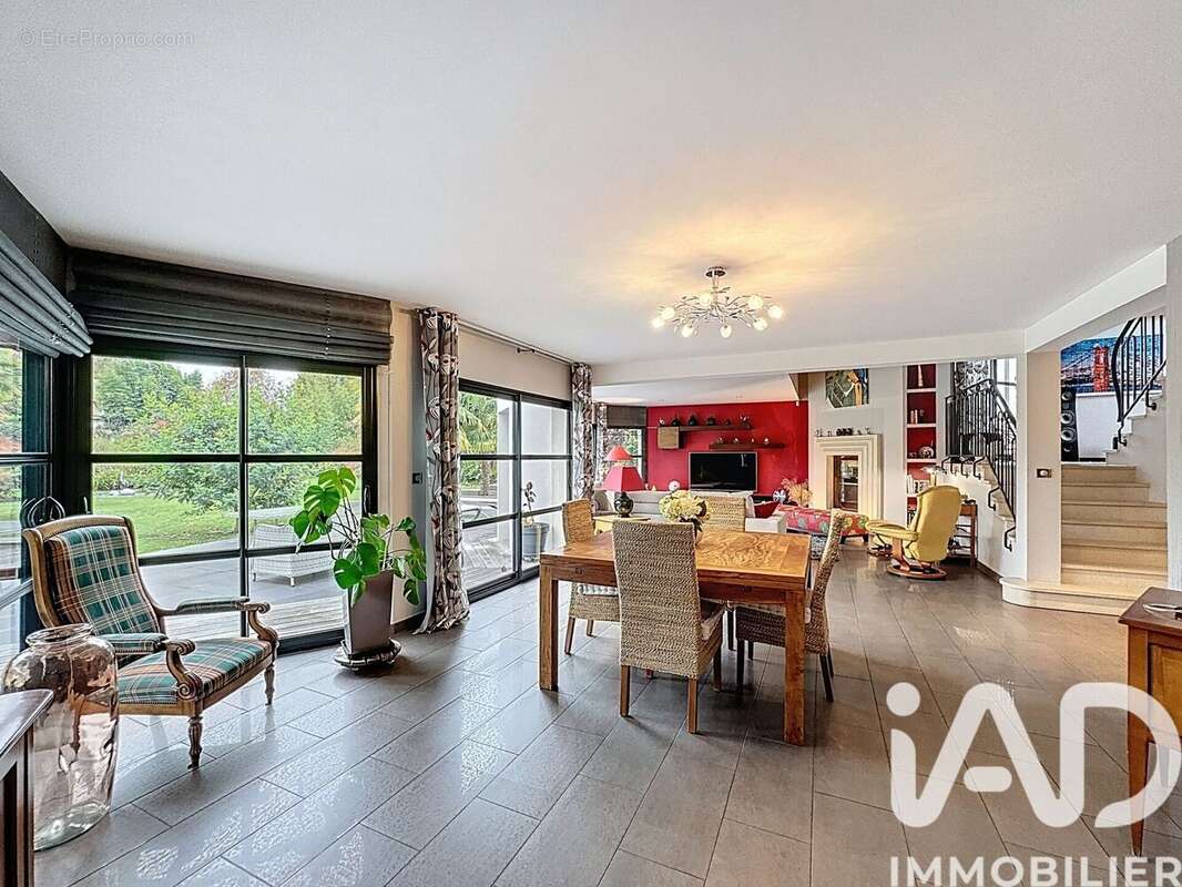 Photo 5 - Maison à FRANQUEVILLE-SAINT-PIERRE