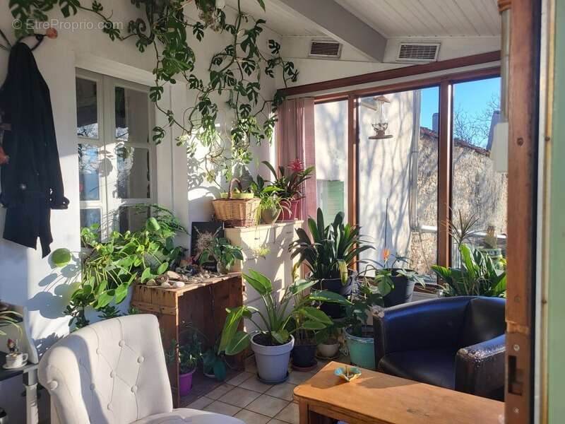 Maison à SAINT-LOUP-LAMAIRE