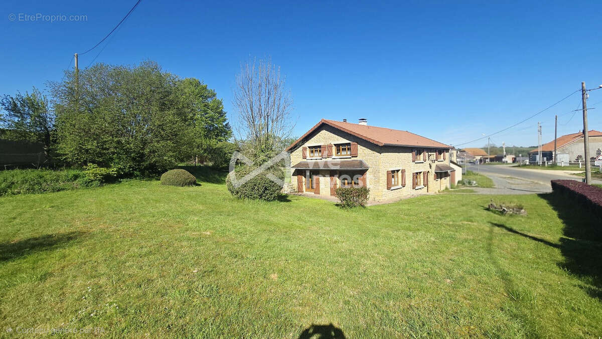 Maison à LA FERTE-SUR-CHIERS