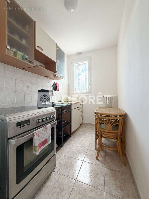 Appartement à MONTROUGE