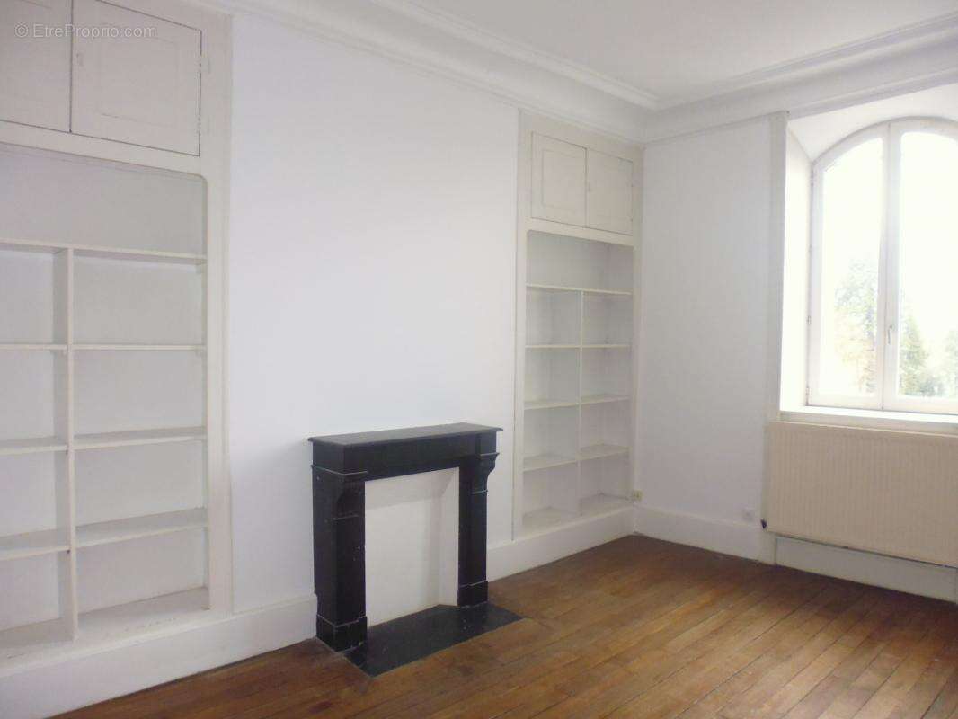 Appartement à SEDAN