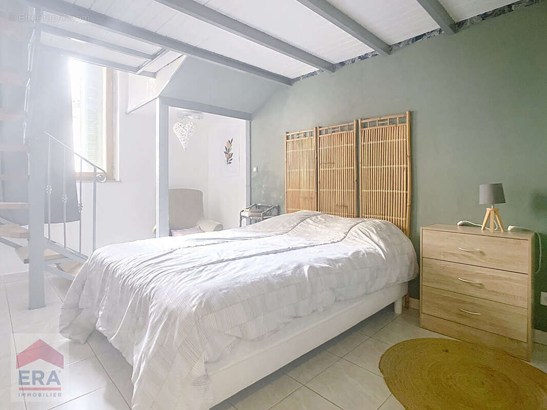 Appartement à MARSEILLE-14E