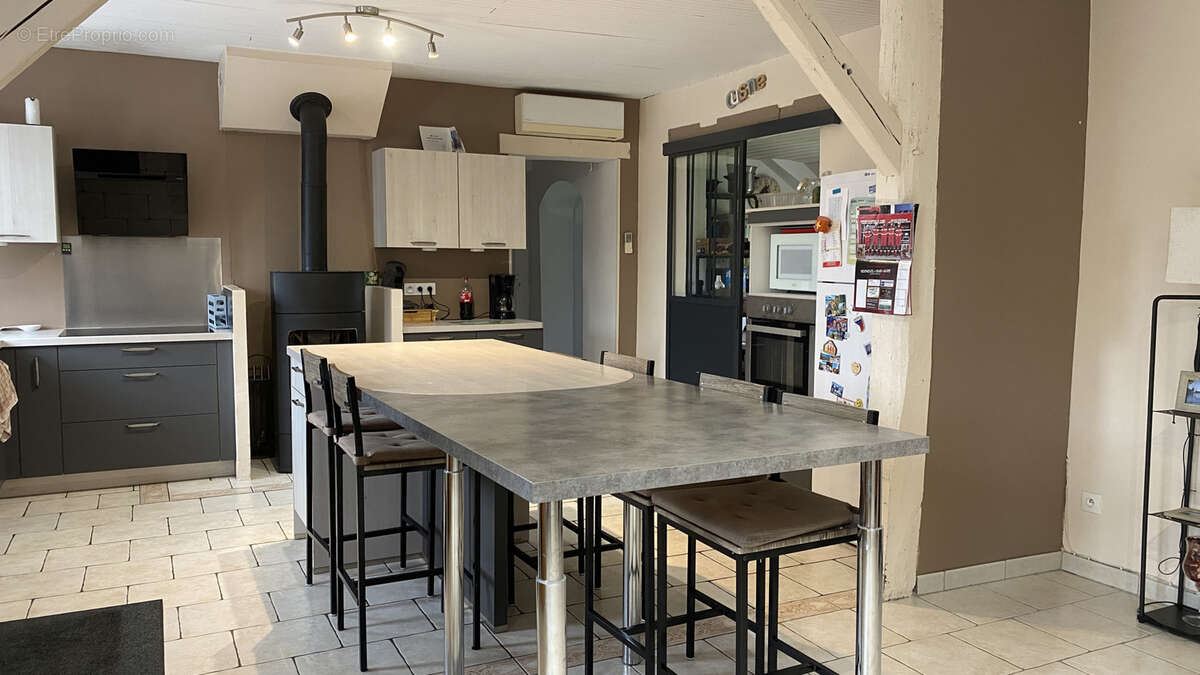 Maison à ARMENTIERES-SUR-AVRE