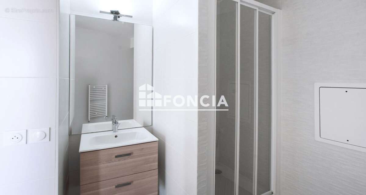 Appartement à SAINT-DENIS