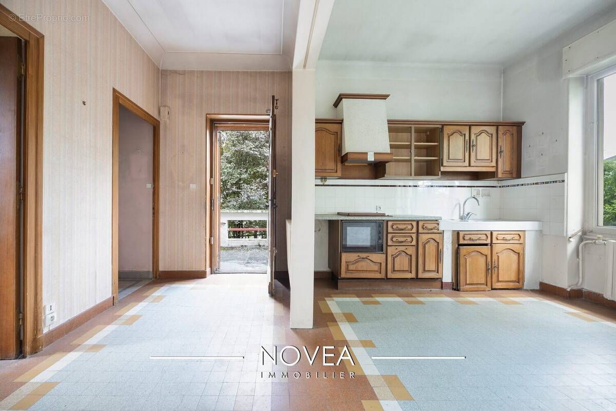 Maison à VILLEURBANNE