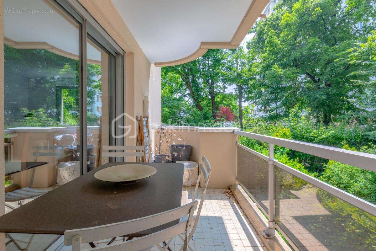 Appartement à CALUIRE-ET-CUIRE