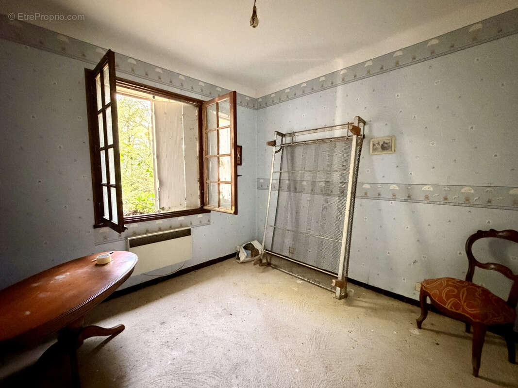 15mn de vaison - villa  plain-pied 100m2 a renover - photo 10