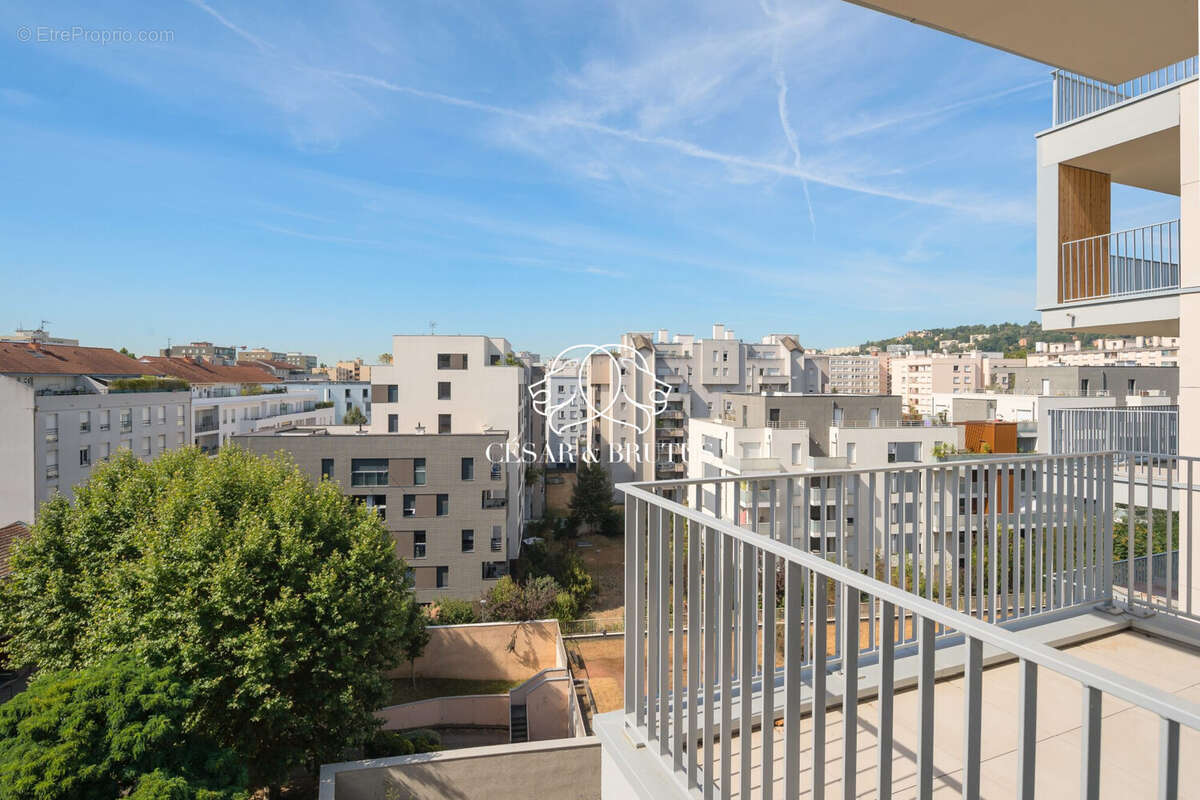 Appartement à LYON-7E