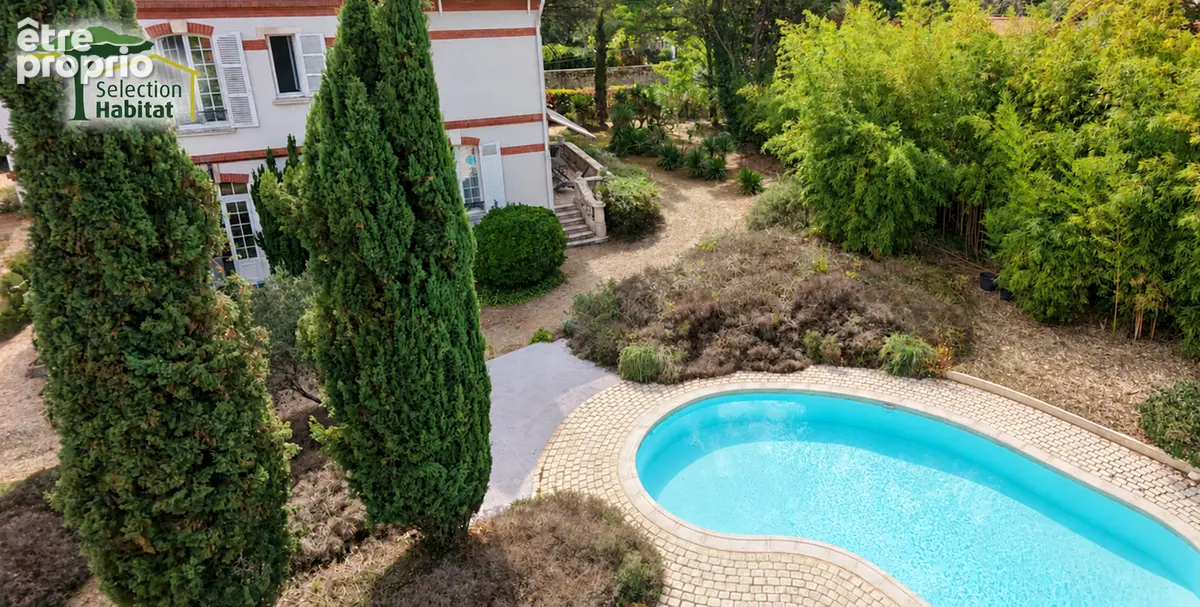 Demeure de caractère, maison d'amis et piscine sur un parc de 4 600 m² - photo 9