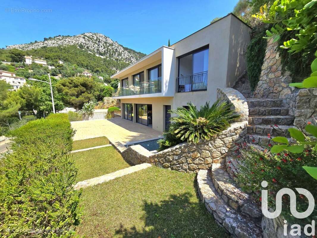 Photo 2 - Maison à TOULON