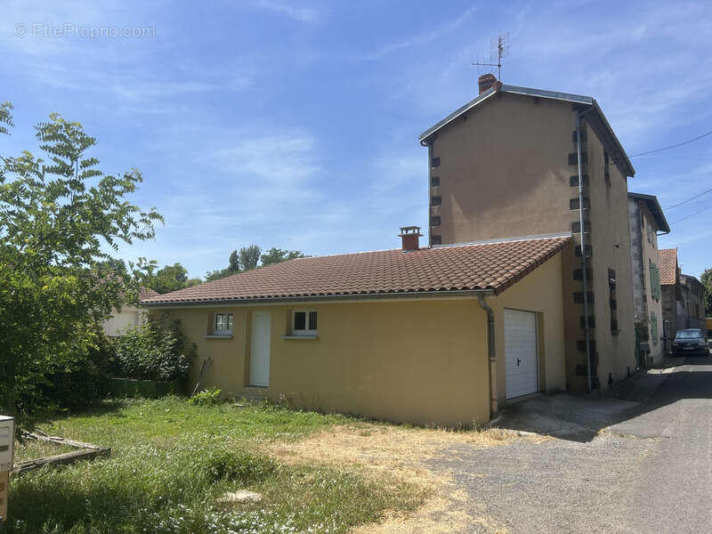Maison puy chany - saint beauzire (63) - photo 3