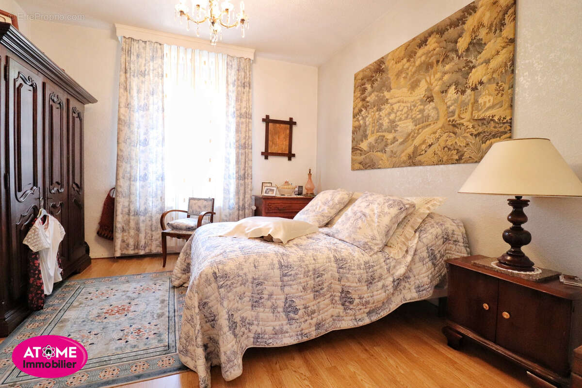 Appartement à AUBOUE