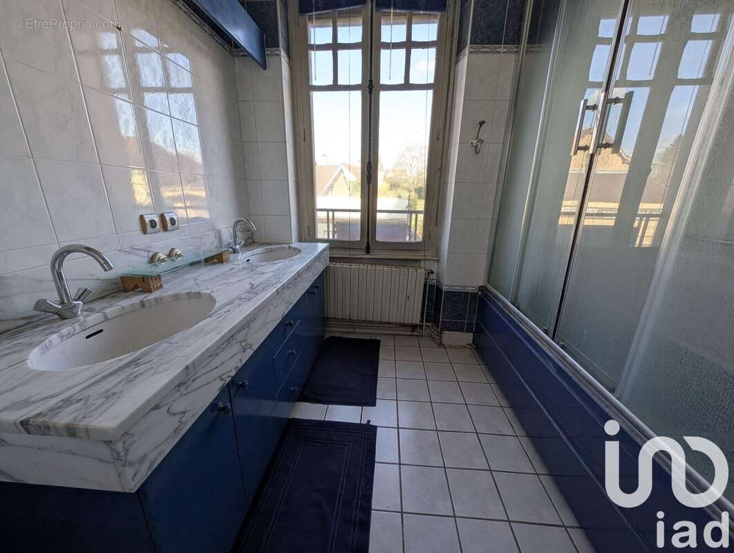 Photo 7 - Maison à RIOZ